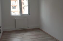 Apartament 3 camere, decomandat, spațios, renovat,  52mp, etaj 1, Micro 4