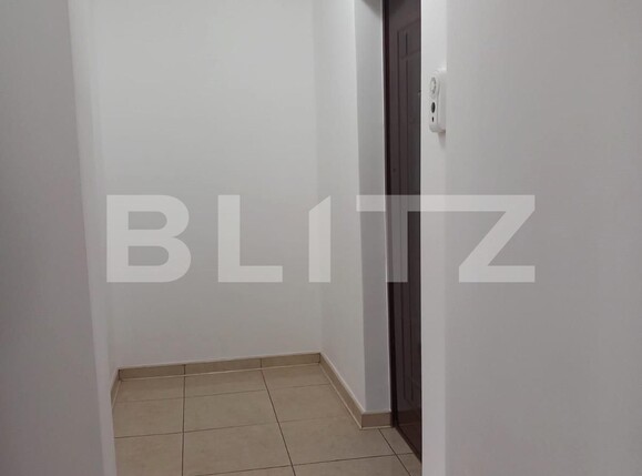 Apartament de vânzare 3 camere Micro 4 - 112000AV | BLITZ Târgoviște | Poza7