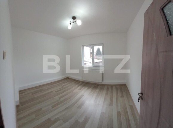 Apartament de vânzare 3 camere Micro 4 - 112000AV | BLITZ Târgoviște | Poza2