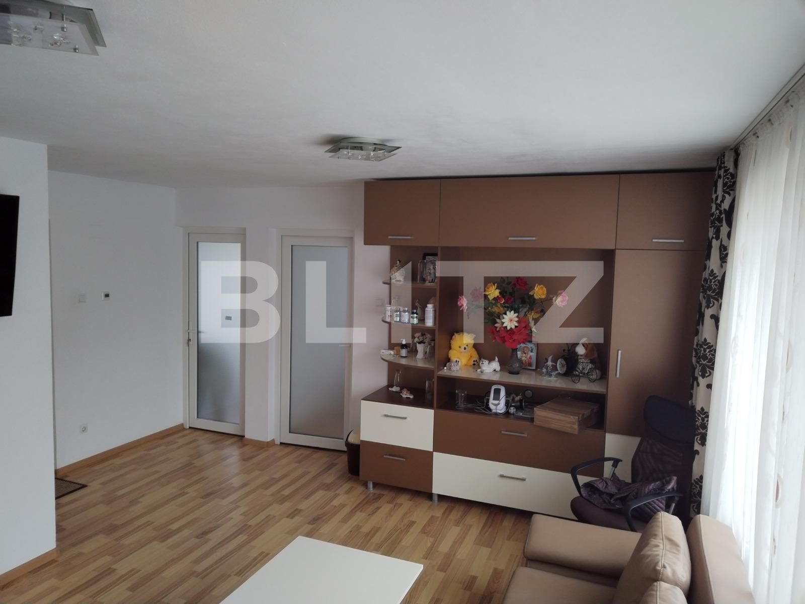 Casa de vânzare 7 camere Central - 112036CV | BLITZ Târgoviște | Poza3