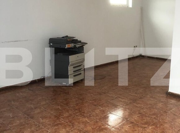 Spațiu comercial de închiriat Exterior Est - 112607SIC | BLITZ Târgoviște | Poza1