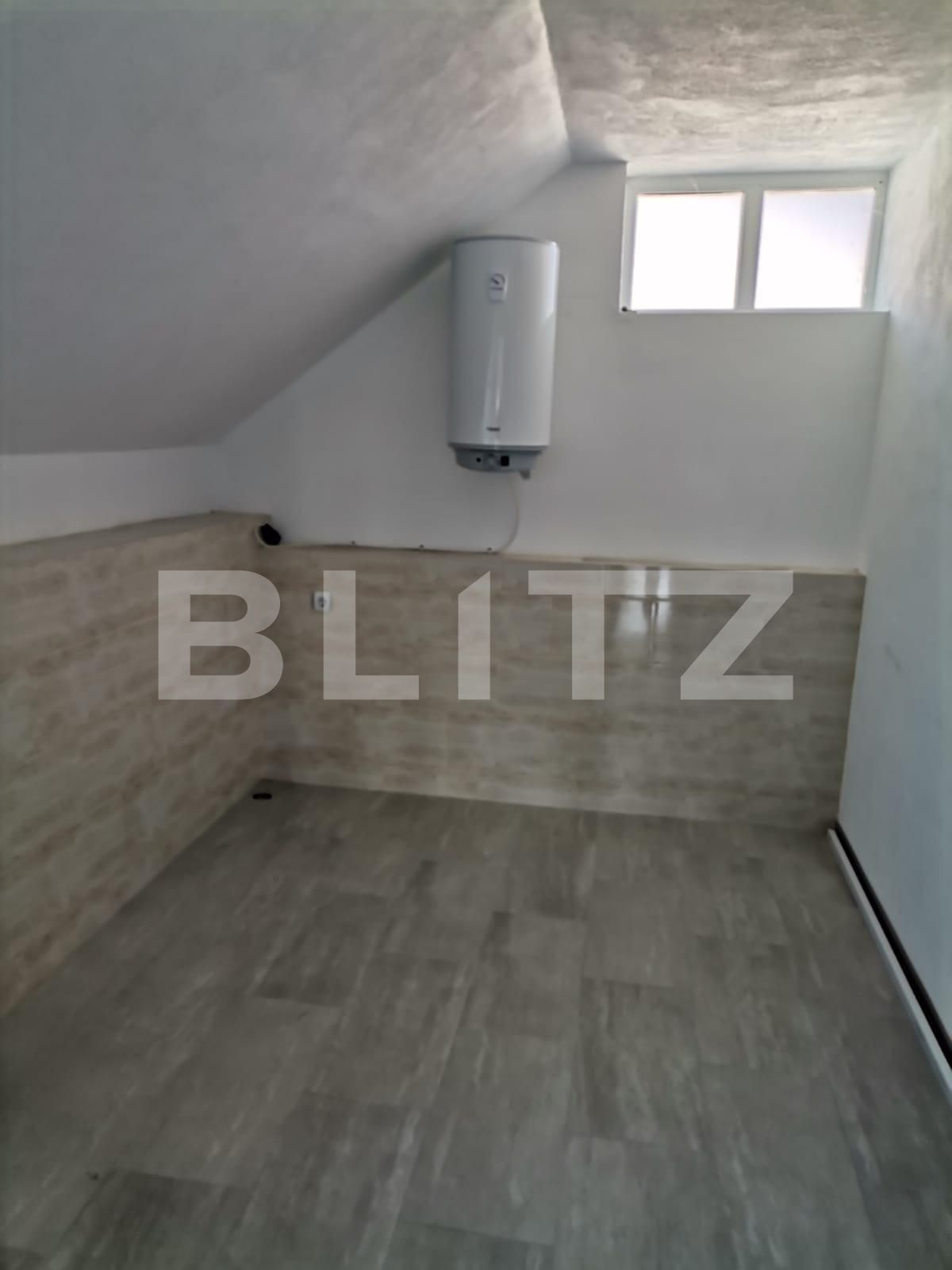 Casa de închiriat 5 camere Exterior Sud - 112926CI | BLITZ Târgoviște | Poza3