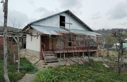 Casă individuală 50mp utili, 900mp teren Târgoviște