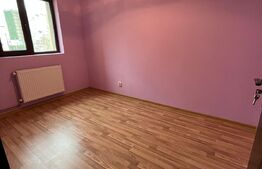 Apartament 3 camere, 58mp, etaj, zona Micro 6