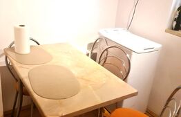 Apartament 2 camere, semidecomandat, 35 mp, etajul 4, Zona Centrala 