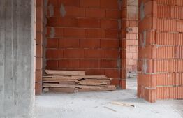 Casa noua, 4 camere, Ulmi