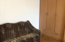 Garsoniera, 38 mp, decomandata, zona Biserica sarbilor