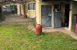 Oportunitate ultracentral Targoviste . Casa individuala 91mp,  teren 600 mp