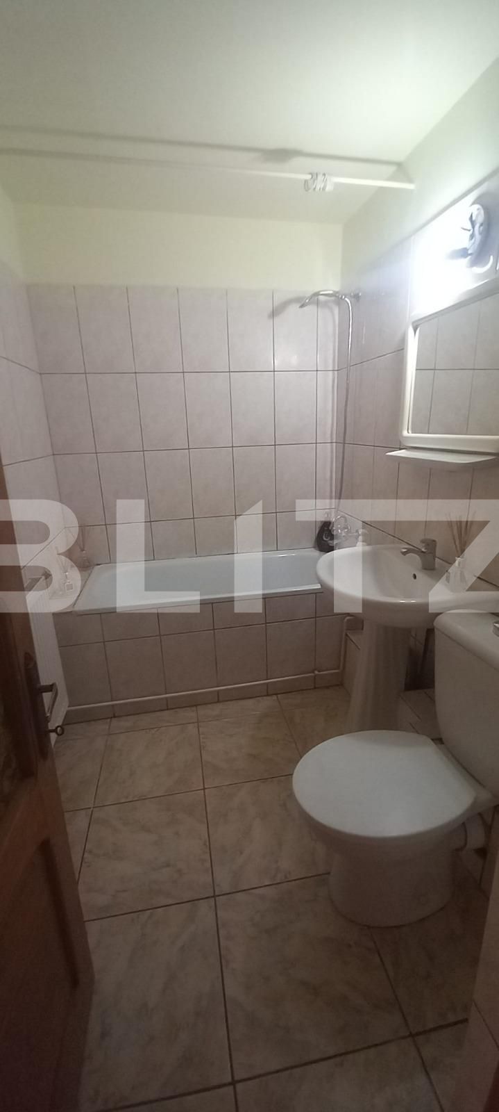 Apartament de închiriat 3 camere Micro 12 - 116078AI | BLITZ Târgoviște | Poza4