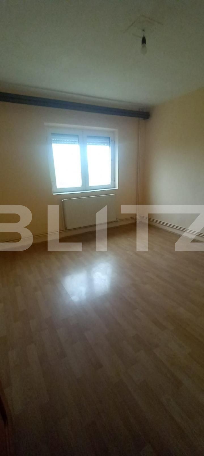 Apartament de închiriat 3 camere Micro 12 - 116078AI | BLITZ Târgoviște | Poza2
