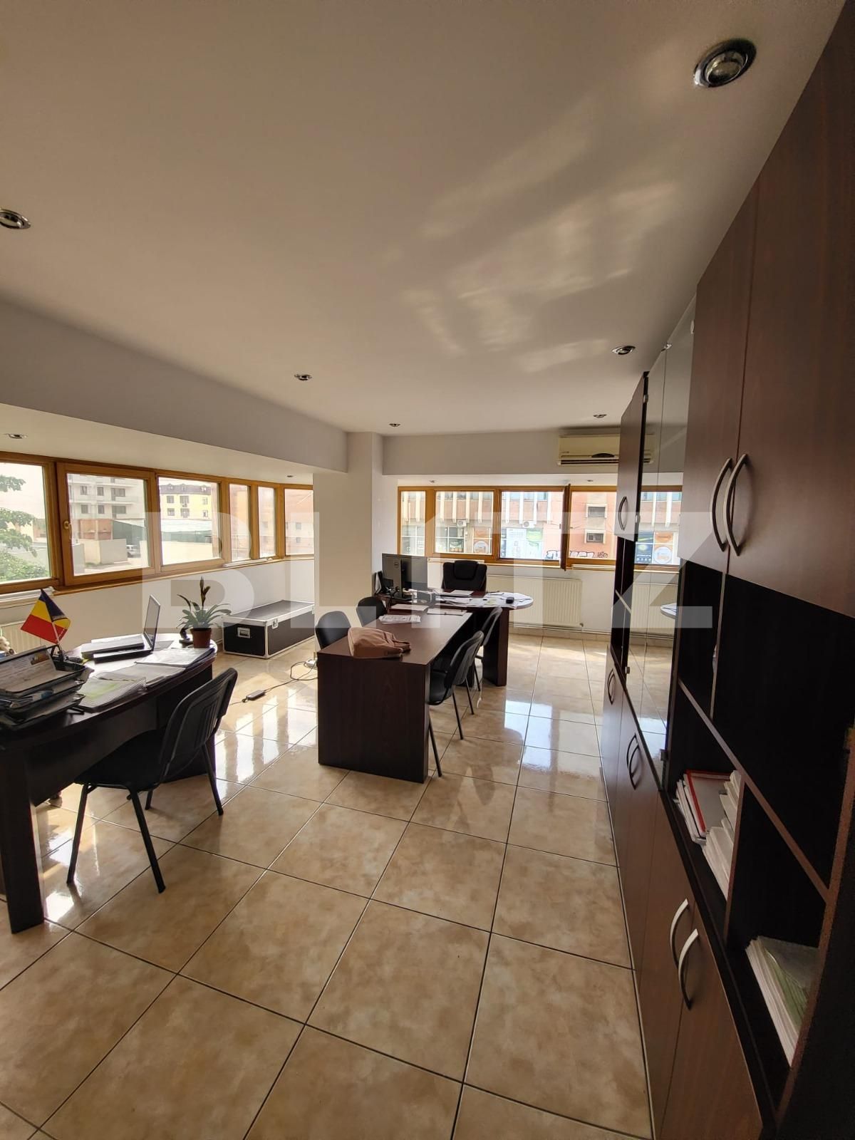 Apartament de vânzare 4 camere Central - 117015AV | BLITZ Târgoviște | Poza2