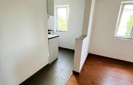 OPORTUNITATE Apartament 2 camere, semidecomandat, etaj 3,  Micro 9 