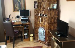 Proprietate formata din 2 case si teren 1017 mp, zona Gaesti