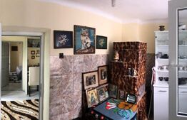 Proprietate formata din 2 case si teren 1017 mp, zona Gaesti