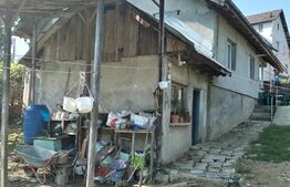 Casă individuală 5 camere, 98mp, teren 740mp, Moreni