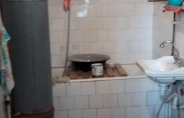 Casă Individuală 100mp utili, teren 7500mp Bezdead