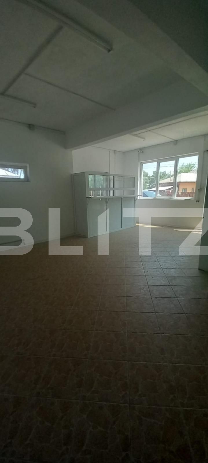 Spațiu comercial de închiriat Exterior Sud - 122166SIC | BLITZ Târgoviște | Poza6