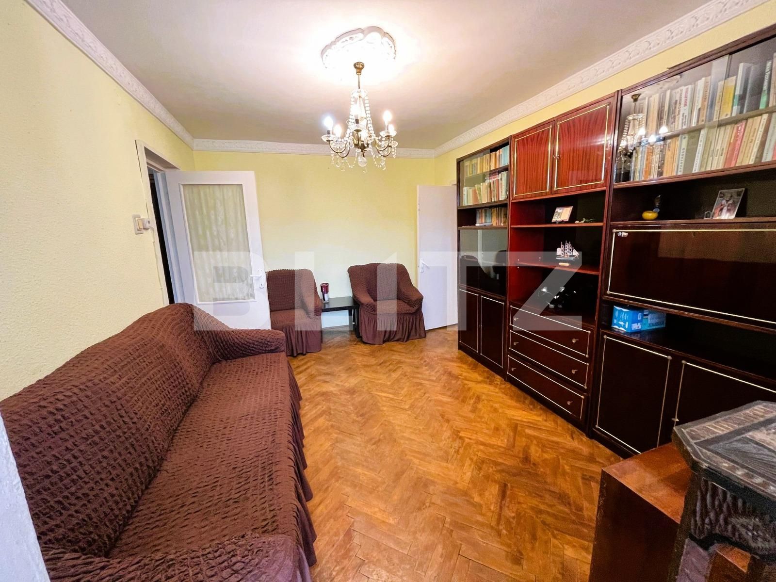 Apartament de vânzare 3 camere Micro 6 - 122400AV | BLITZ Târgoviște | Poza2