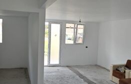 Casă de vacanță, 4 camere, 120mp utili, 1510mp teren, Șotânga