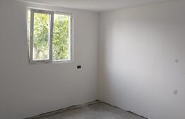 Casă de vacanță, 4 camere, 120mp utili, 1510mp teren, Șotânga