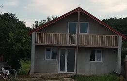 Casă de vacanță, 4 camere, 120mp utili, 1510mp teren, Șotânga