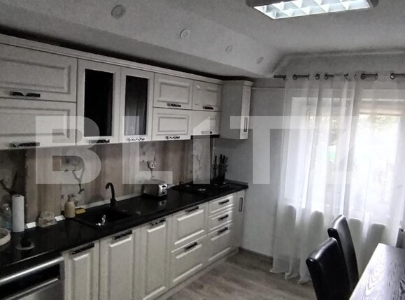 Apartament de vânzare 4 camere Micro 6 - 123940AV | BLITZ Târgoviște | Poza1