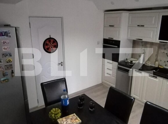 Apartament de vânzare 4 camere Micro 6 - 123940AV | BLITZ Târgoviște | Poza8