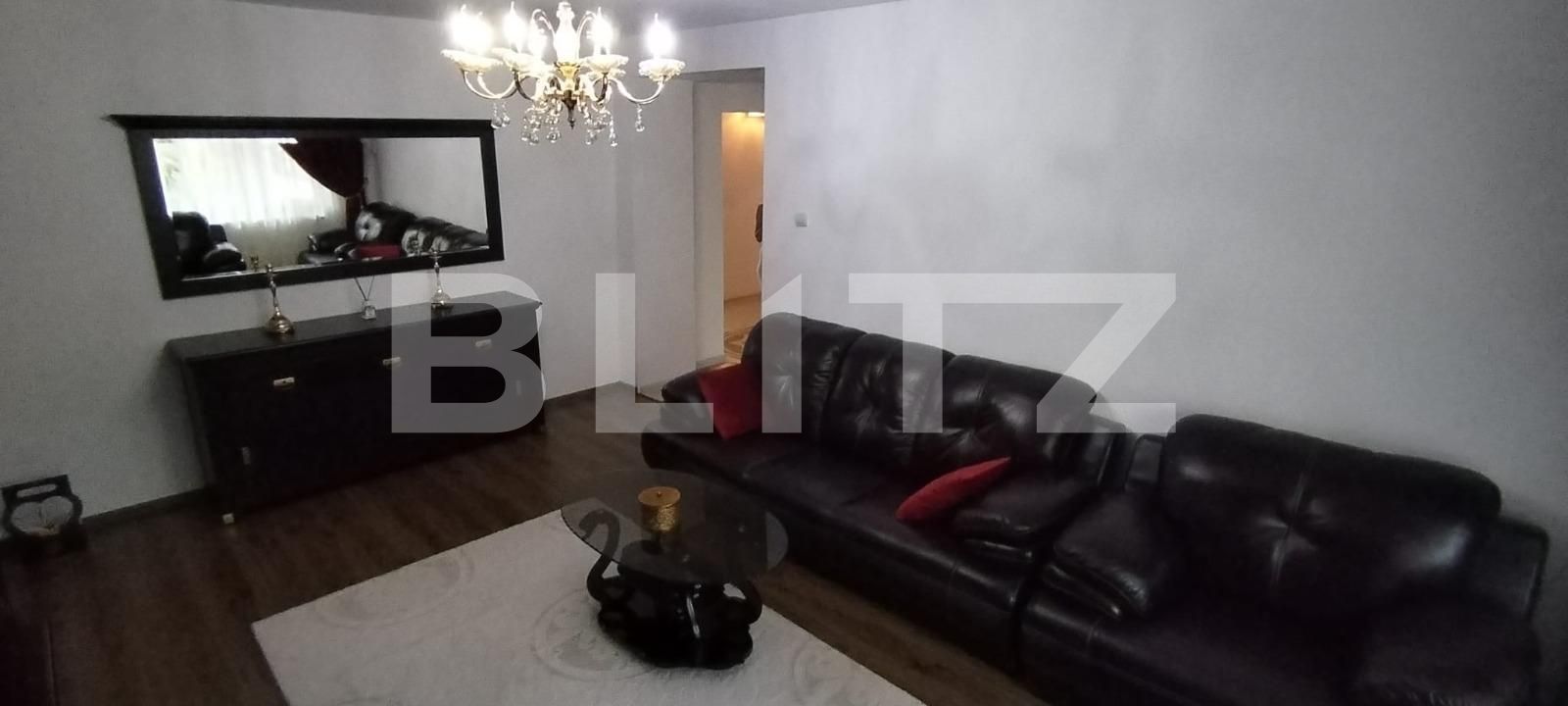 Apartament de vânzare 4 camere Micro 6 - 123940AV | BLITZ Târgoviște | Poza3