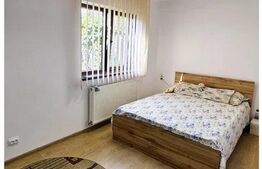 Casa familială renovată, 2 camere, 60mp, teren 320mp, Central