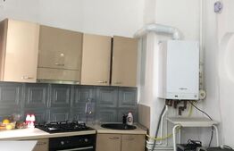 Apartament 3 camere, 65 mp, decomandat,  zona Gaesti