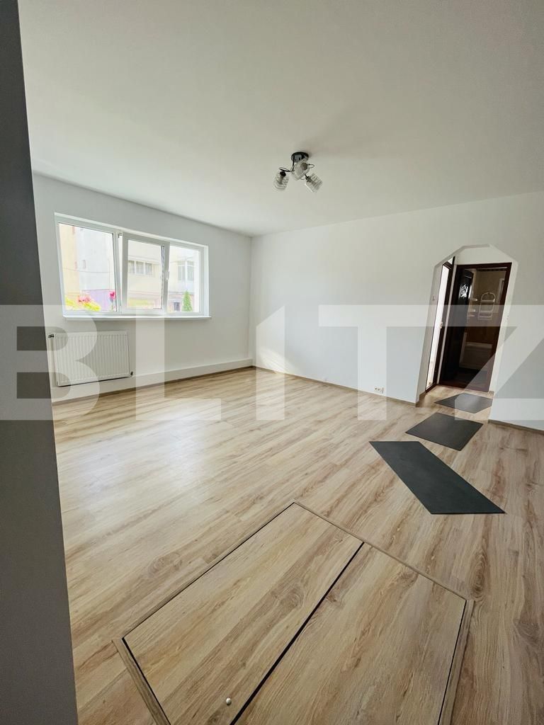 Apartament de vânzare 2 camere Micro 4 - 126052AV | BLITZ Târgoviște | Poza2