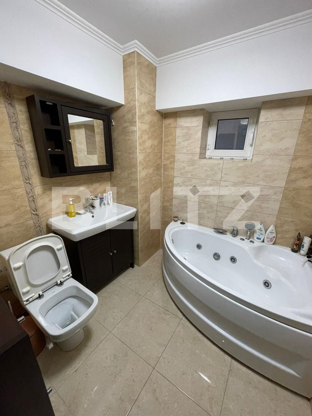 Apartament de închiriat 3 camere Micro 3 - 126056AI | BLITZ Târgoviște | Poza12