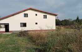 Casă individuală 240 mp, 1952mp teren, zona Cuza Vodă