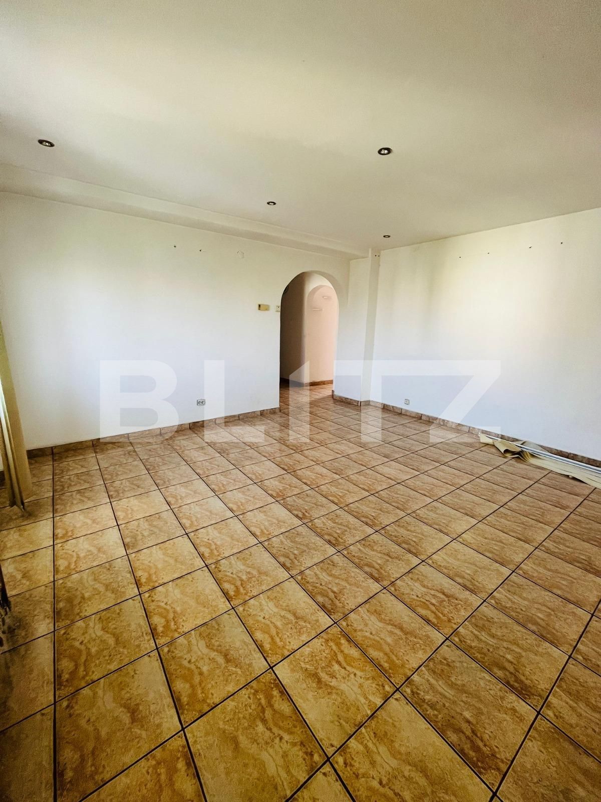 Apartament de vânzare 3 camere Micro 3 - 126659AV | BLITZ Târgoviște | Poza4