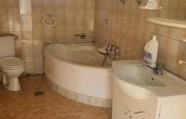 Casa 5 camere - 197 mp, teren - 1200 mp