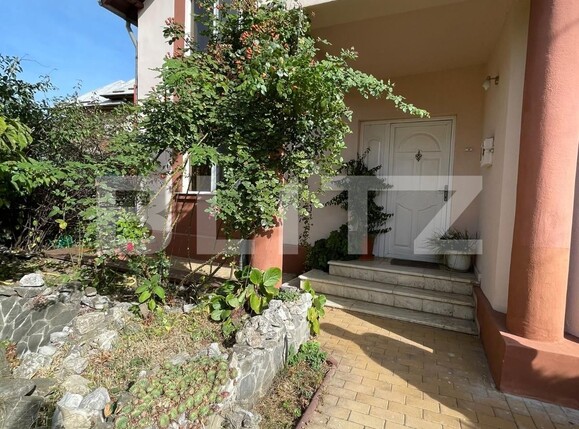 Casa de închiriat 4 camere Central - 128112CI | BLITZ Târgoviște | Poza1