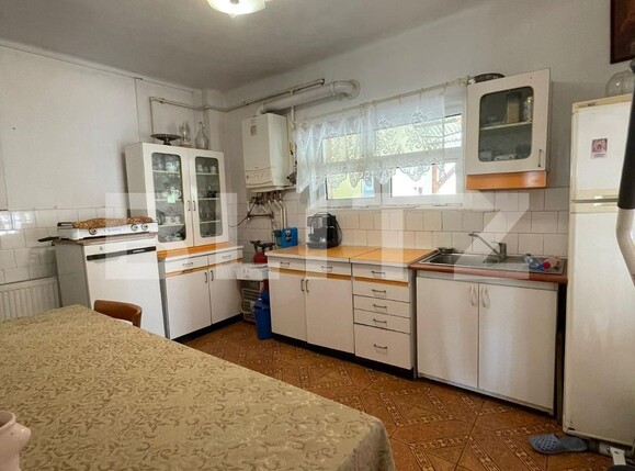 Casa de închiriat 4 camere Central - 128112CI | BLITZ Târgoviște | Poza8