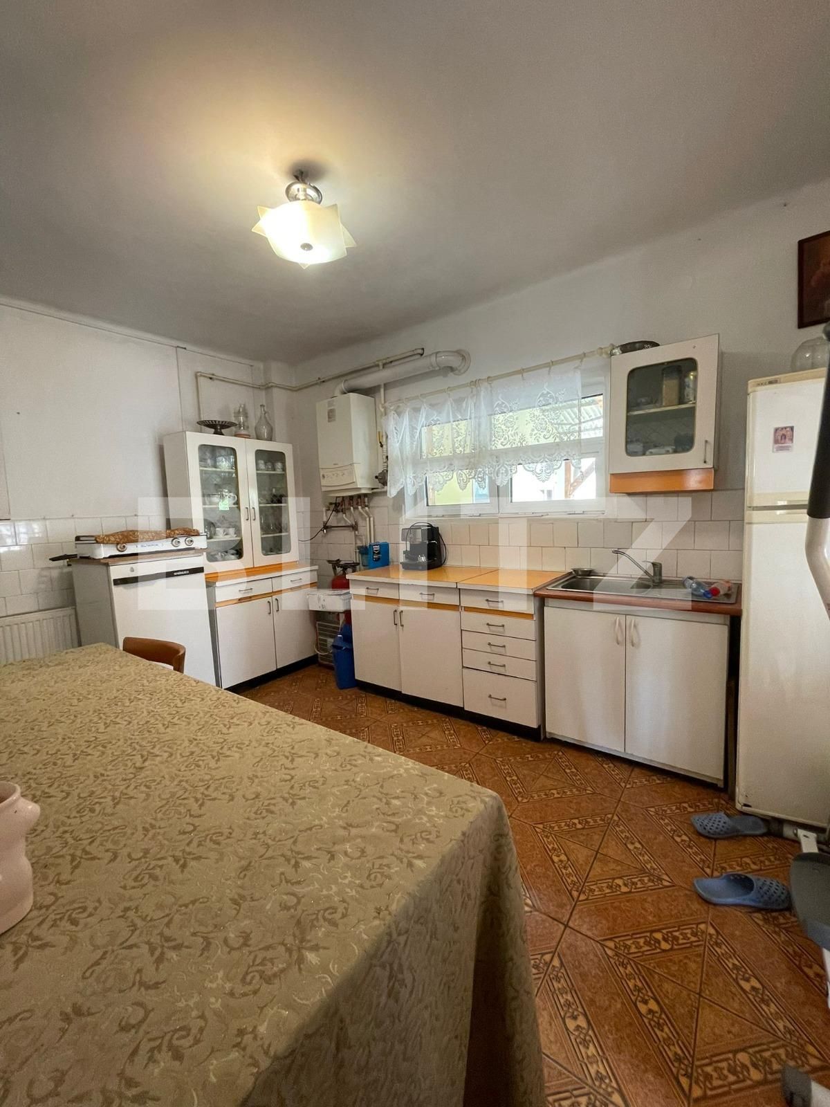 Casa de închiriat 4 camere Central - 128112CI | BLITZ Târgoviște | Poza8