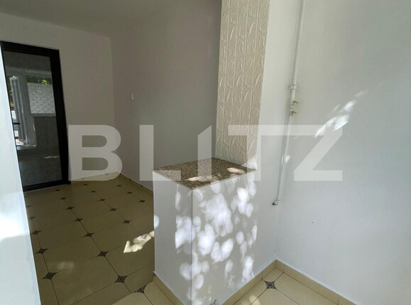 Spațiu comercial de închiriat Micro 6 - 128202SIC | BLITZ Târgoviște | Poza1
