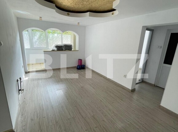 Spațiu comercial de închiriat Micro 6 - 128202SIC | BLITZ Târgoviște | Poza3