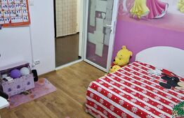 Vilă de vanzare sau la schimb cu Apartament 3 camere. Micro 4