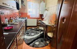 Apartament 3 camere, 67 mp, balcon, Central