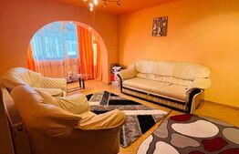 Apartament 3 camere, 67 mp, balcon, Central