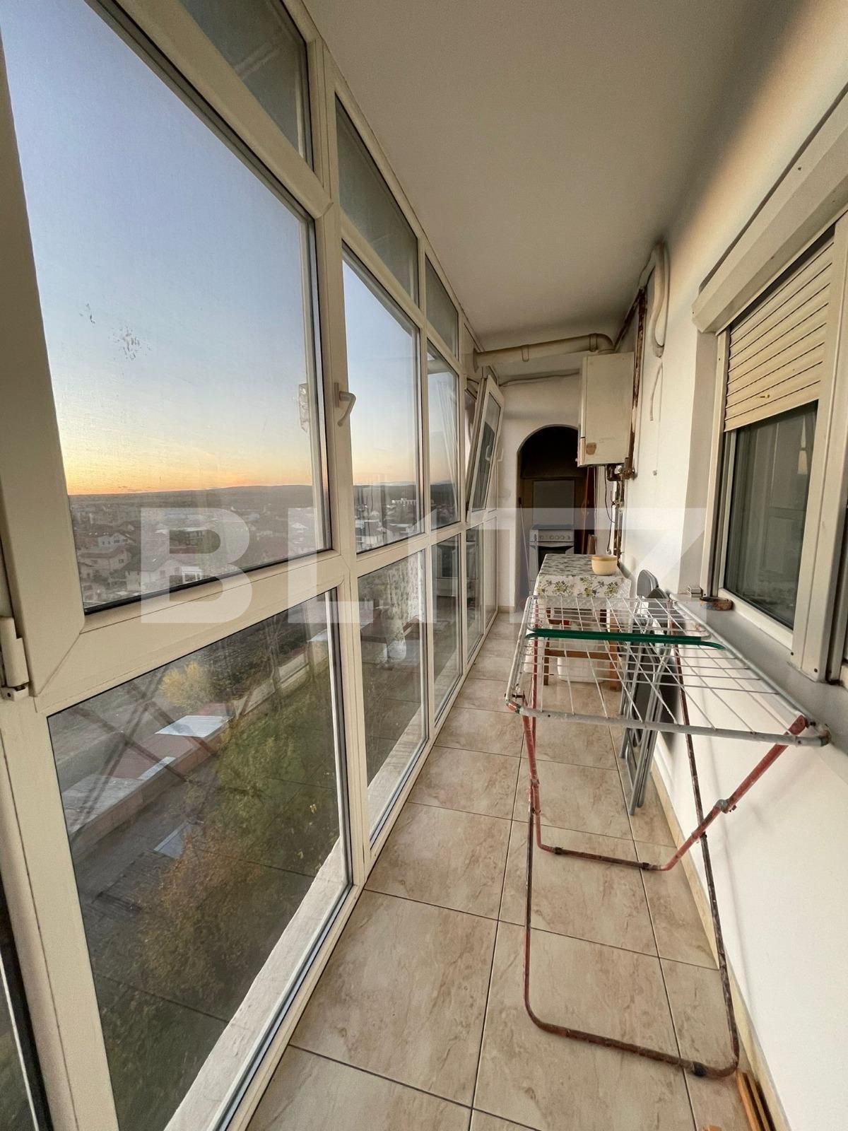 Apartament de închiriat 3 camere Micro 4 - 130797AI | BLITZ Târgoviște | Poza3