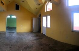 Casa/Vila suprafata utila 550mp, S+P+E+M, Targoviste