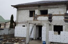 Casa cu etaj la roșu150mp, 575mp Priseaca