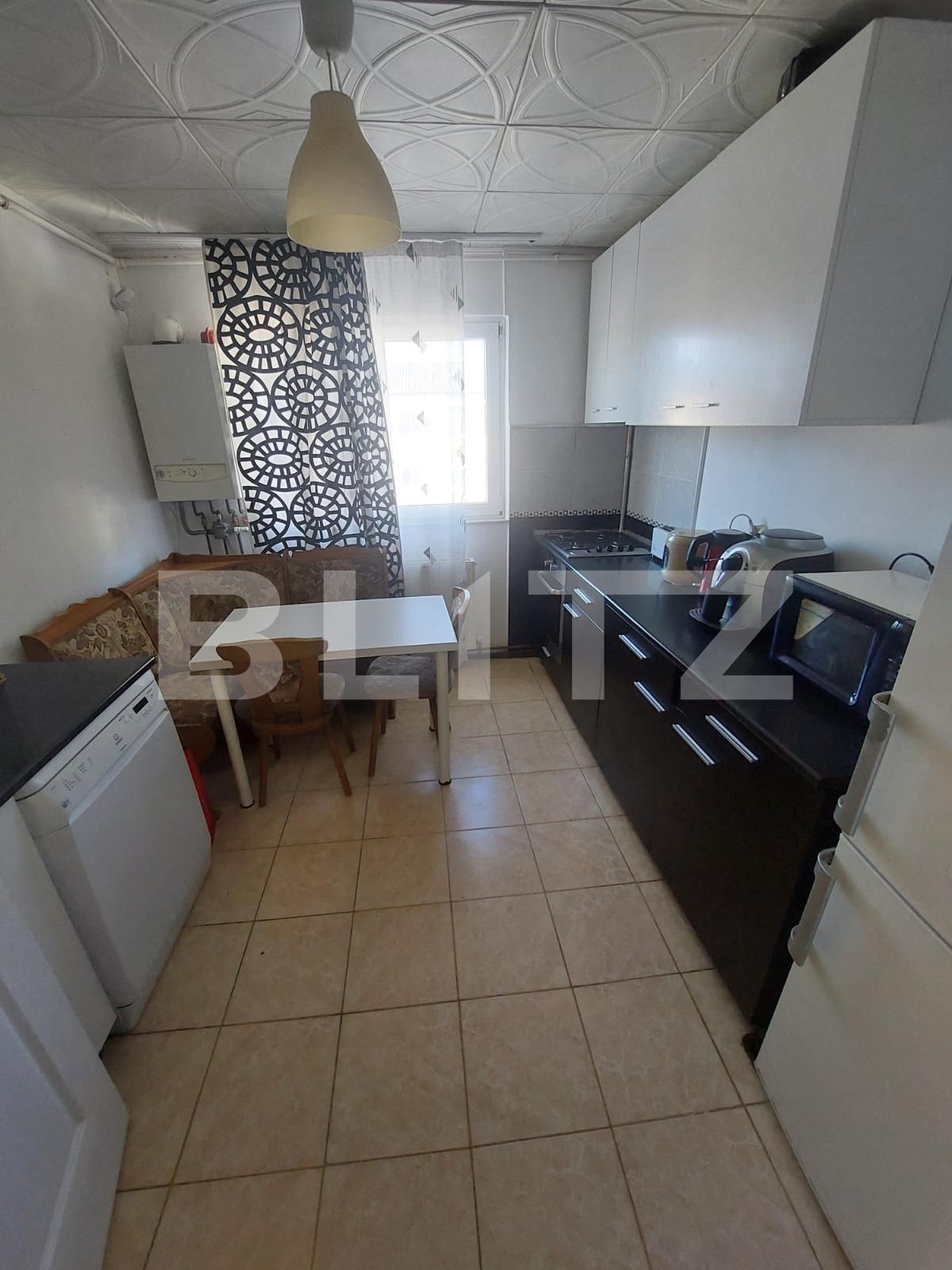 Apartament de vânzare 2 camere Micro 11 - 134710AV | BLITZ Târgoviște | Poza3