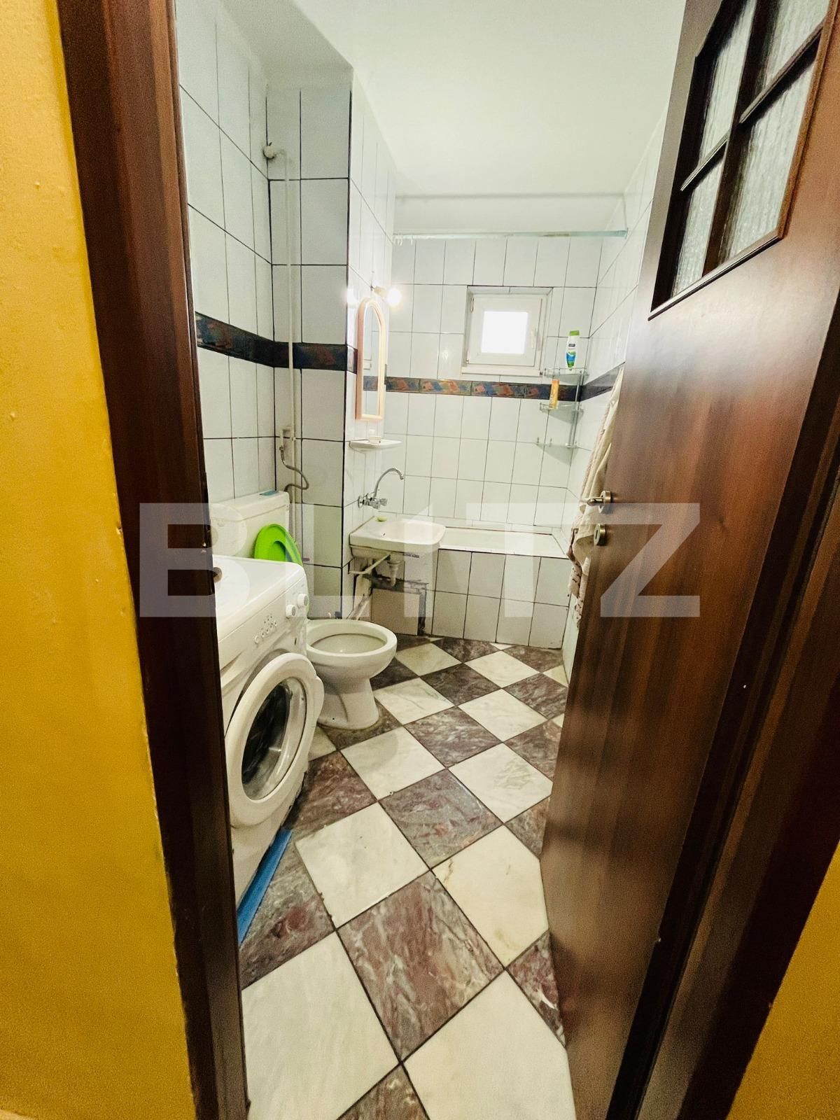 Apartament de închiriat 3 camere Micro 6 - 135497AI | BLITZ Târgoviște | Poza3