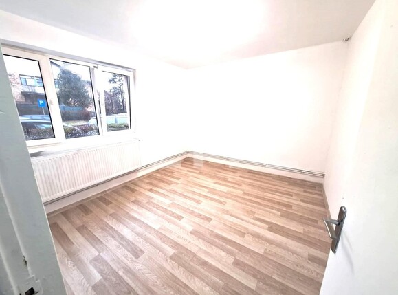 Apartament de vânzare 2 camere Aleea Trandafirilor - 135698AV | BLITZ Târgoviște | Poza2