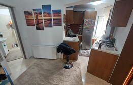 Garsoniera 35 mp, etaj 2 ,centru Targoviste